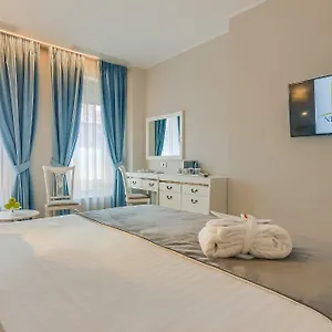 New Era Old Town Parking With Fee Nearby 4*, Bucareste Roménia