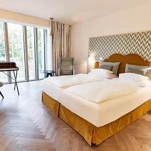 4* מלון Maxx By Steigenberger