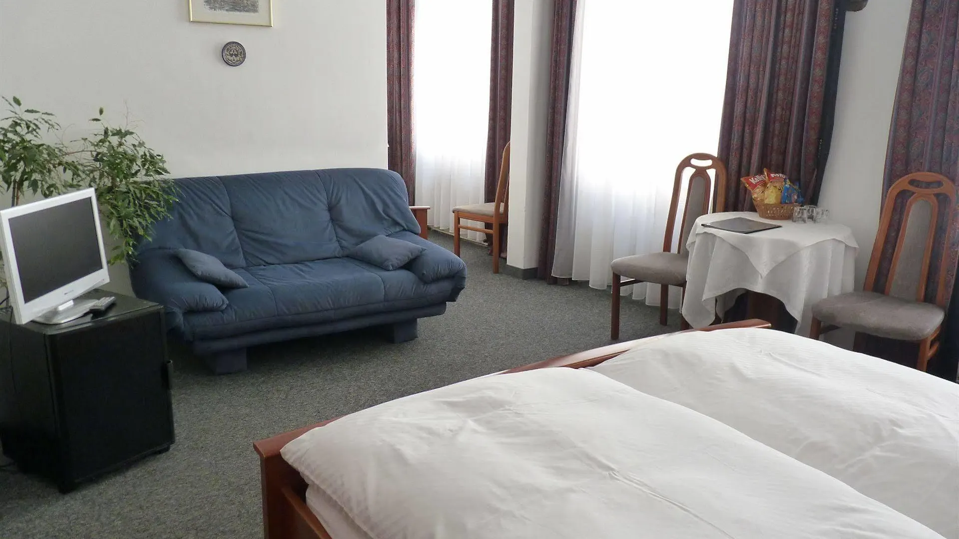 בית הארחה וינה Hotel Pension Lumes - Self Check In